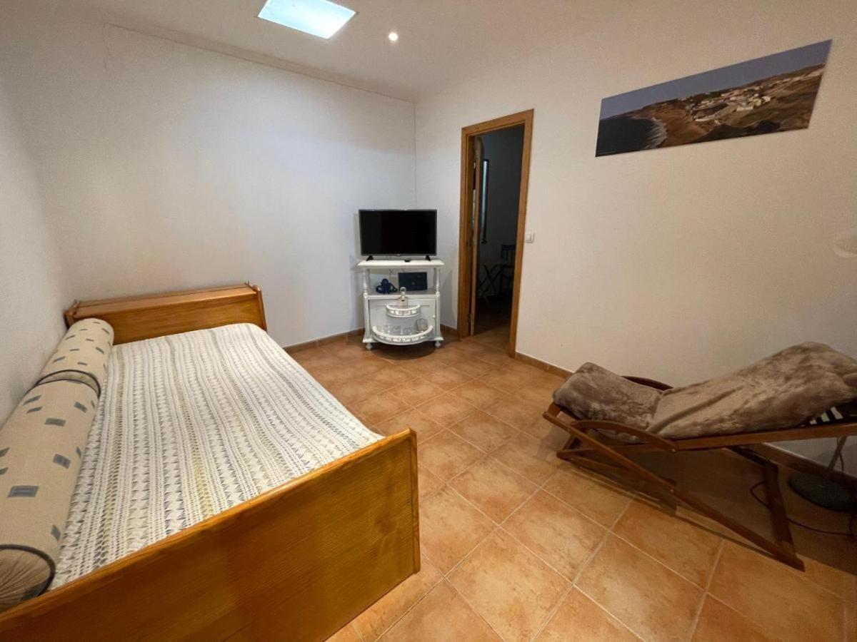 Casa Do Vicente, Localizada A 1.7Km Da Praia. Ribamar  外观 照片