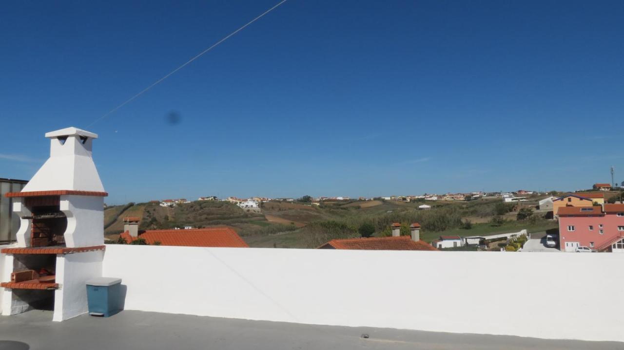 Casa Do Vicente, Localizada A 1.7Km Da Praia. Ribamar  外观 照片